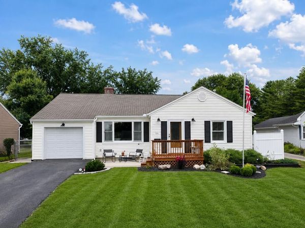 210 Dickerson Ave, Bellville, OH 44813