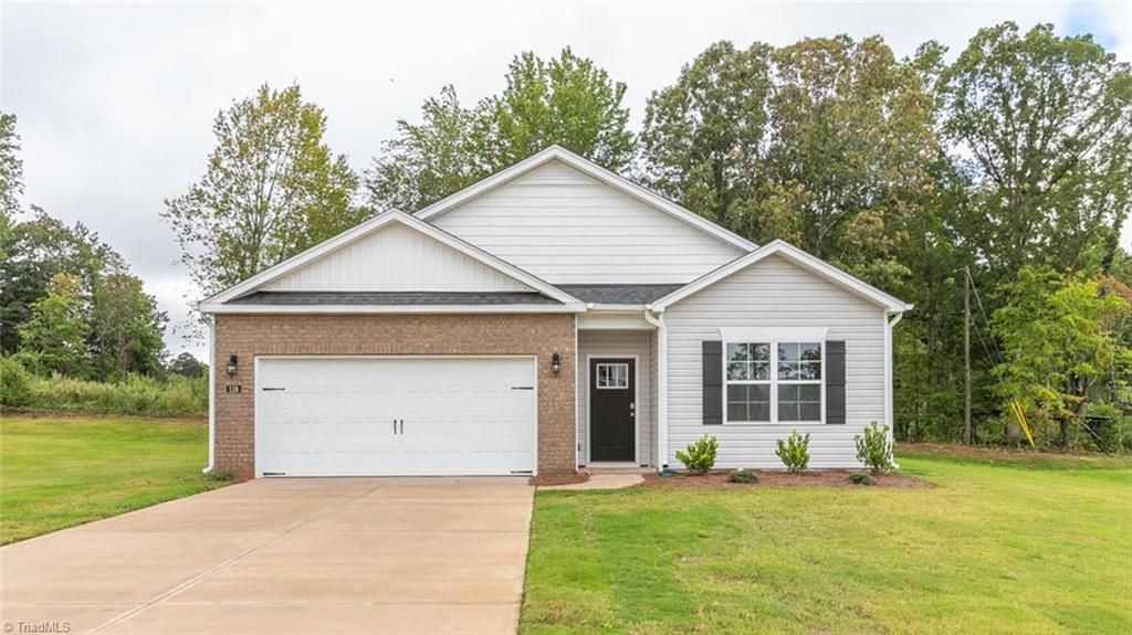 253 Pepper Tree Road, Stokesdale, NC 27357 Main Photo