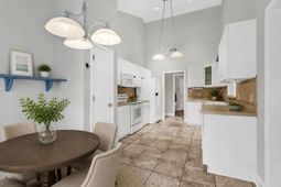 4802 Harvest Dr. photo 4