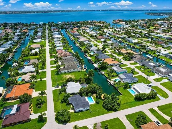 5312 Coral AVE, CAPE CORAL, FL 33904