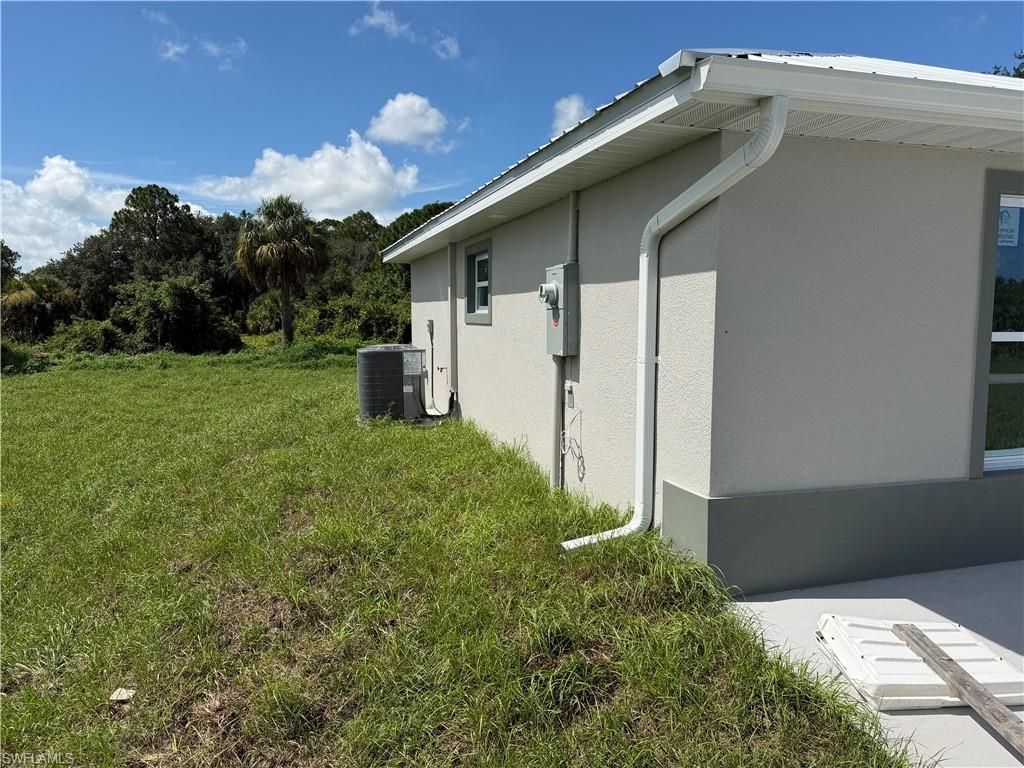 107 Concord Loop, Labelle, FL 33935 Photo