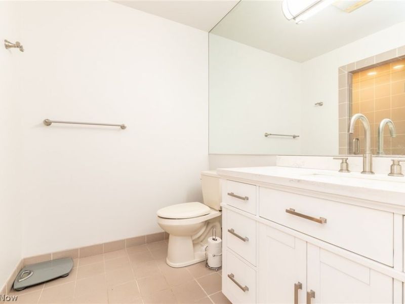 2211 Landerhaven Court, Mayfield Heights, OH 44124 Photo 33