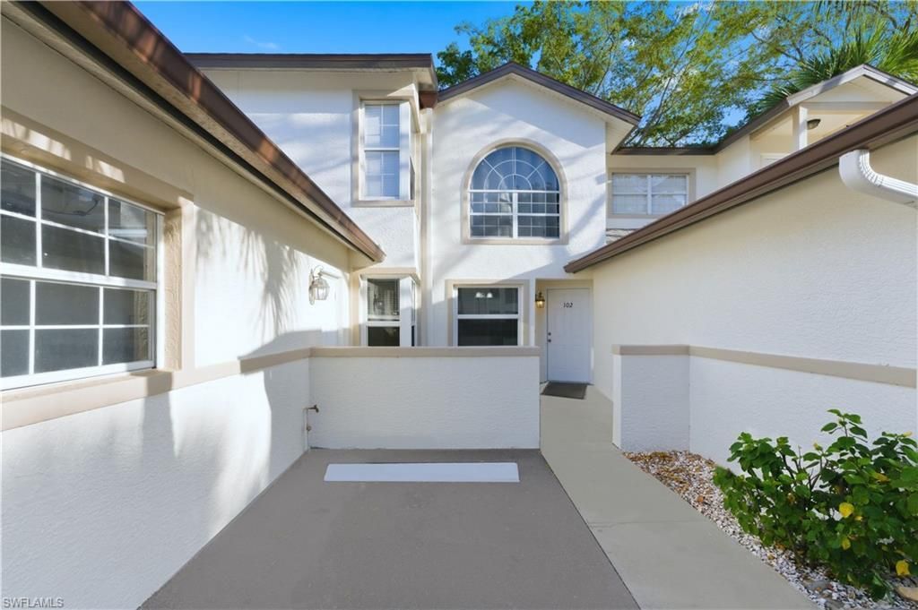 9570 Crescent Garden Dr, Unit A102, Naples, FL 34109 Photo