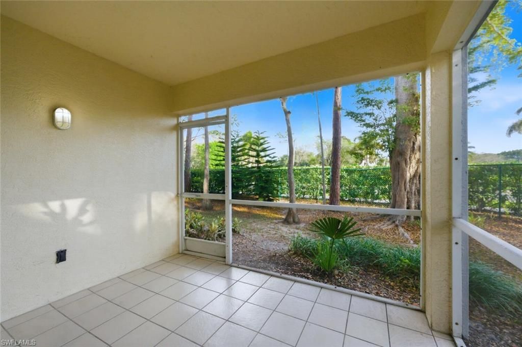 9570 Crescent Garden Dr, Unit A102, Naples, FL 34109 Photo