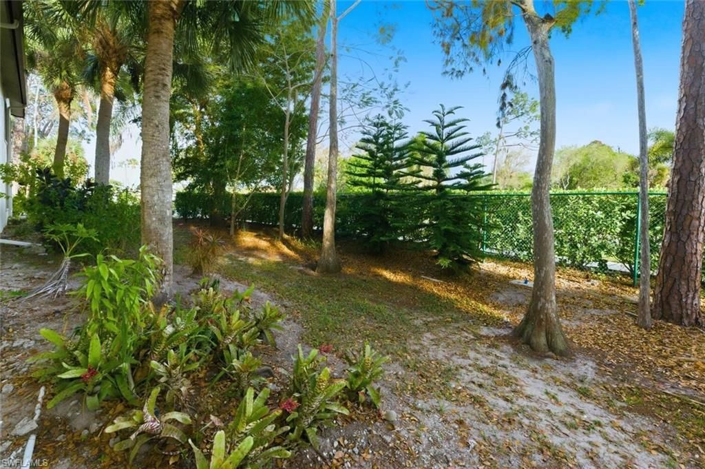 9570 Crescent Garden Dr, Unit A102, Naples, FL 34109 Photo