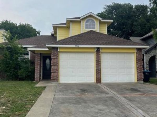 5516 Stone Meadow Lane, Fort Worth, TX 76179