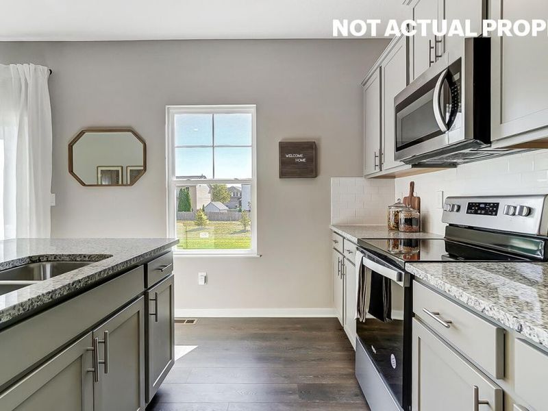 1152 Sherwood Loop , Bellefontaine, OH 43311 Photo 5