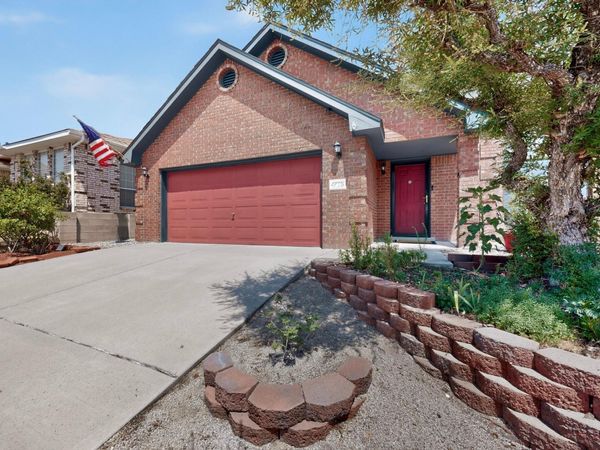 4705 Golden Barrel Road NW, Albuquerque, NM 87114