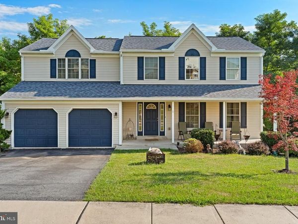 1 RIDGE VISTA DRIVE, PINE GROVE, PA 17963