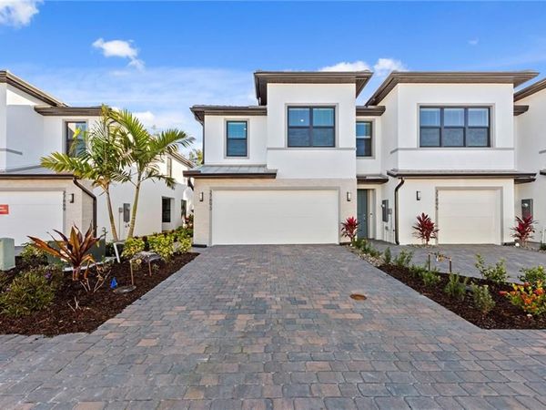 27832 Solis Grande DR , BONITA SPRINGS, FL 34135