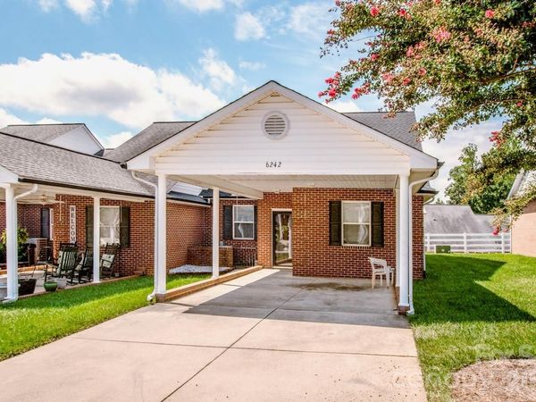 6242 Orchid Court, Denver, NC 28037