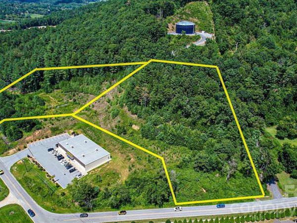 99999 Mills Gap Road, Fletcher, NC 28732