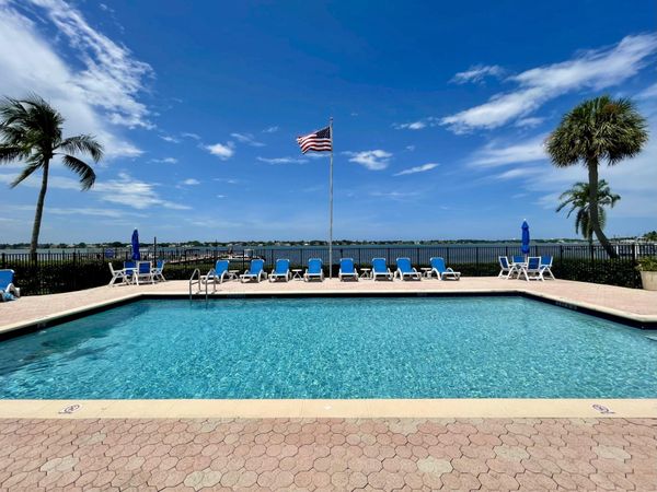825 CENTER Street, Unit 8A, Jupiter, FL 33458