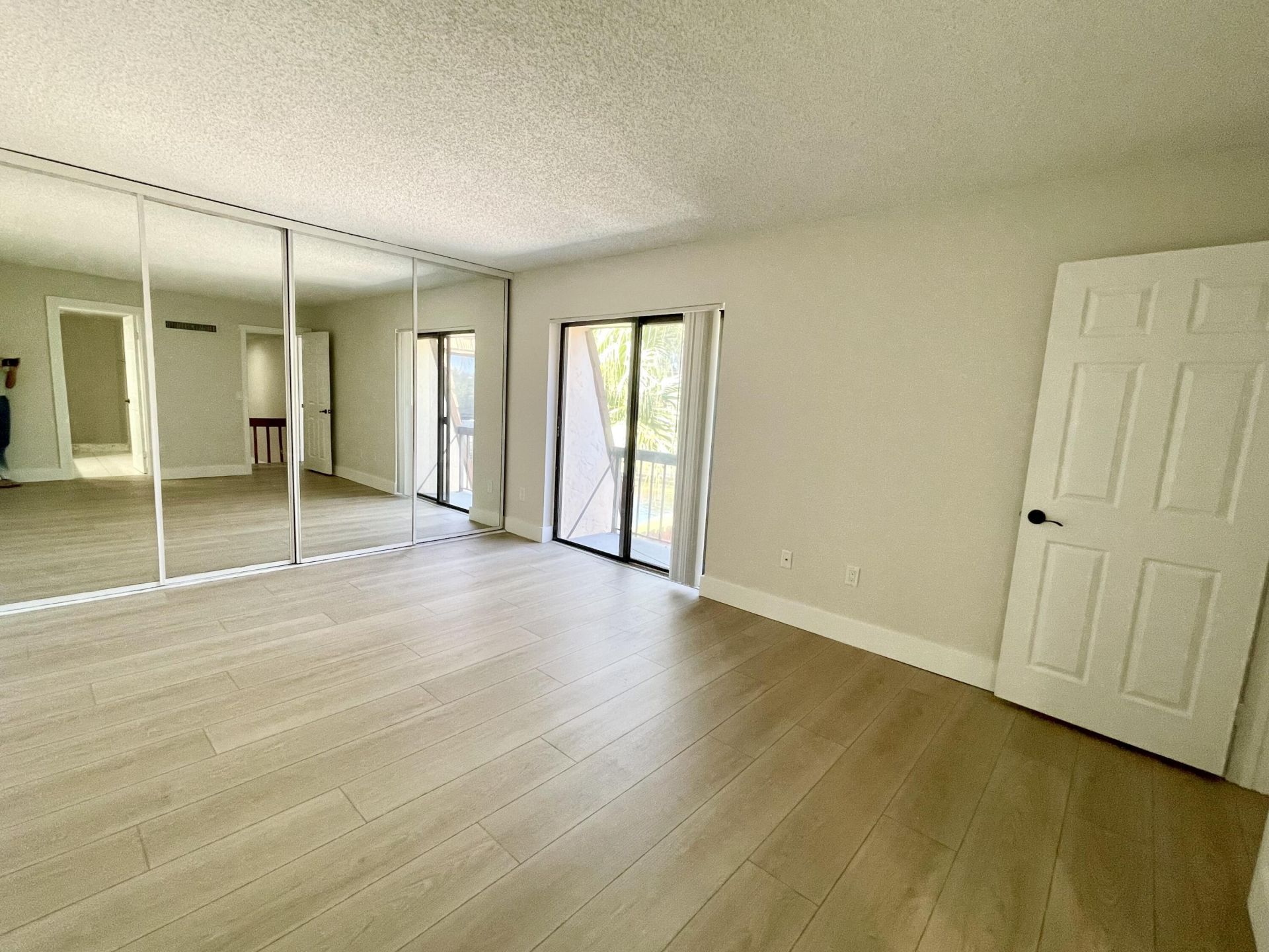 825 Center Street, Unit 8A, Jupiter, FL 33458 Photo