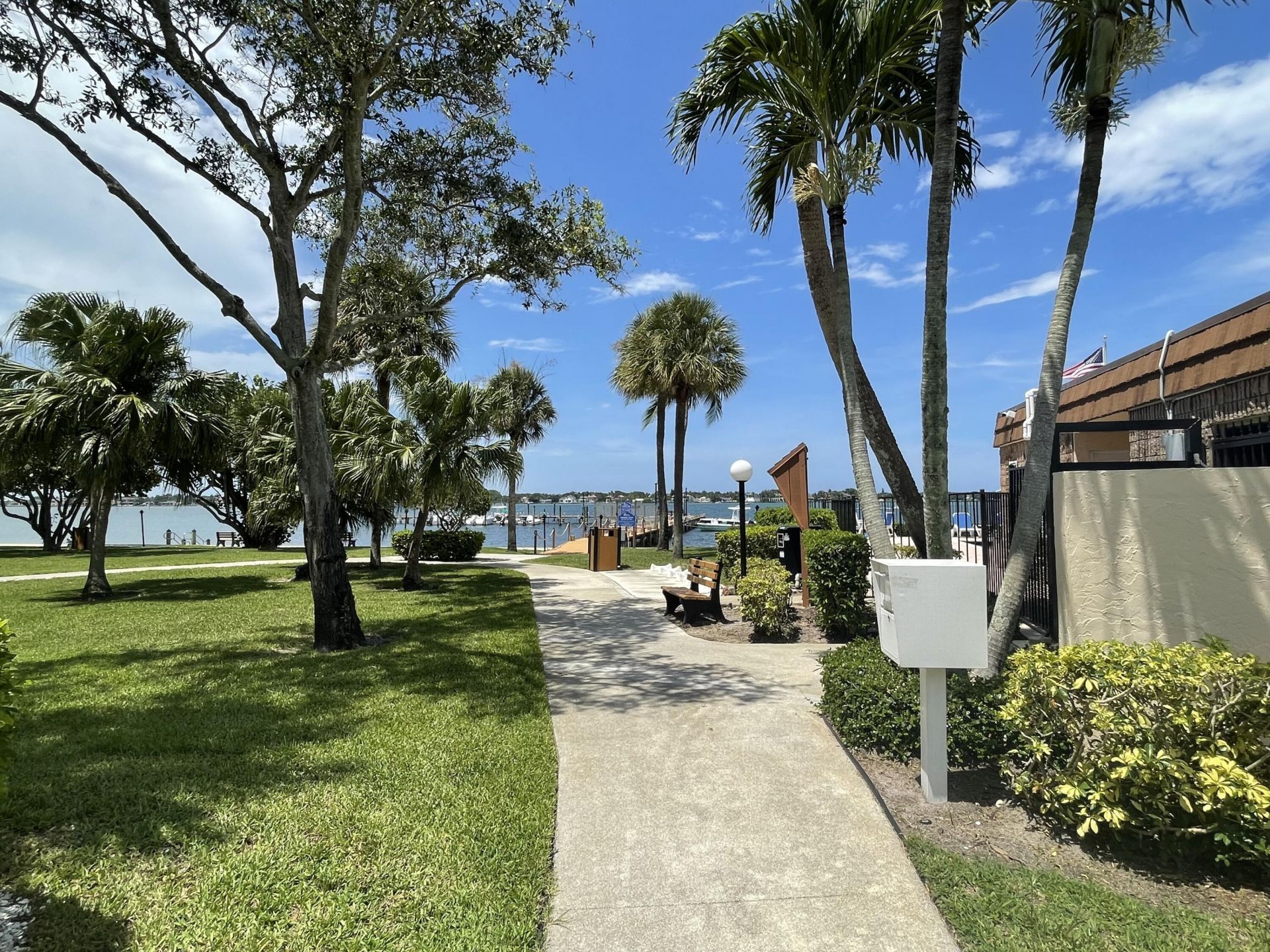 825 Center Street, Unit 8A, Jupiter, FL 33458 Photo