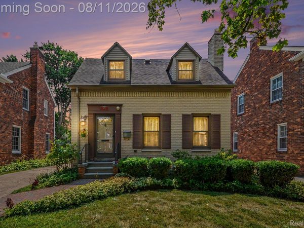 473 Calvin Avenue, Grosse Pointe Farms, Mi 48236