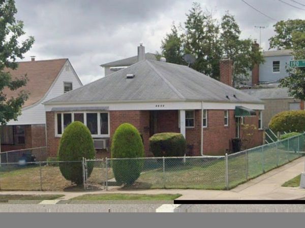 4804 190th Street , Fresh Meadows, NY 11365