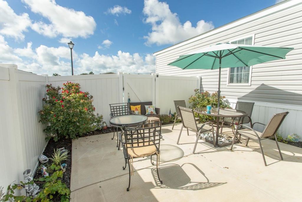 147 Shetland Woods Dr. Photo 10