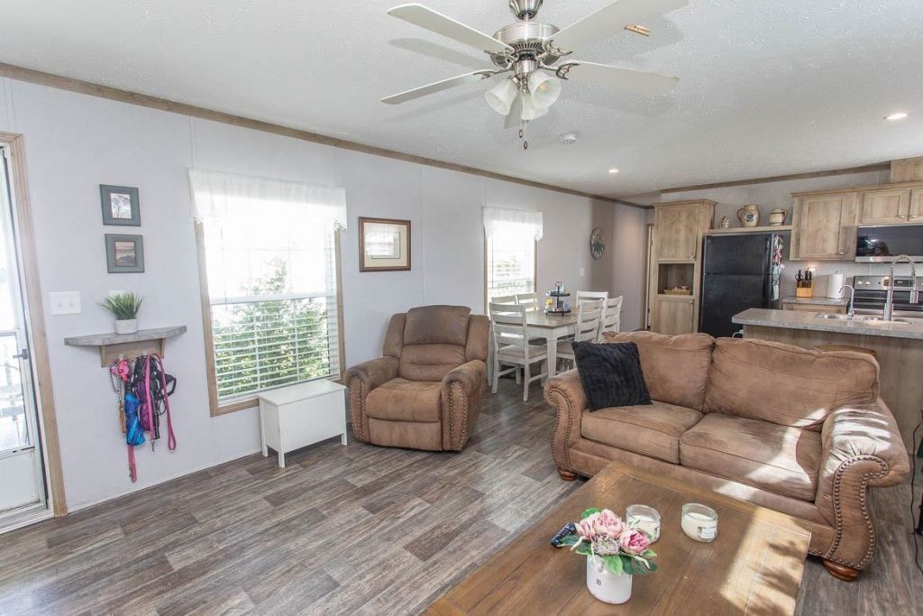 147 Shetland Woods Dr. Photo 14