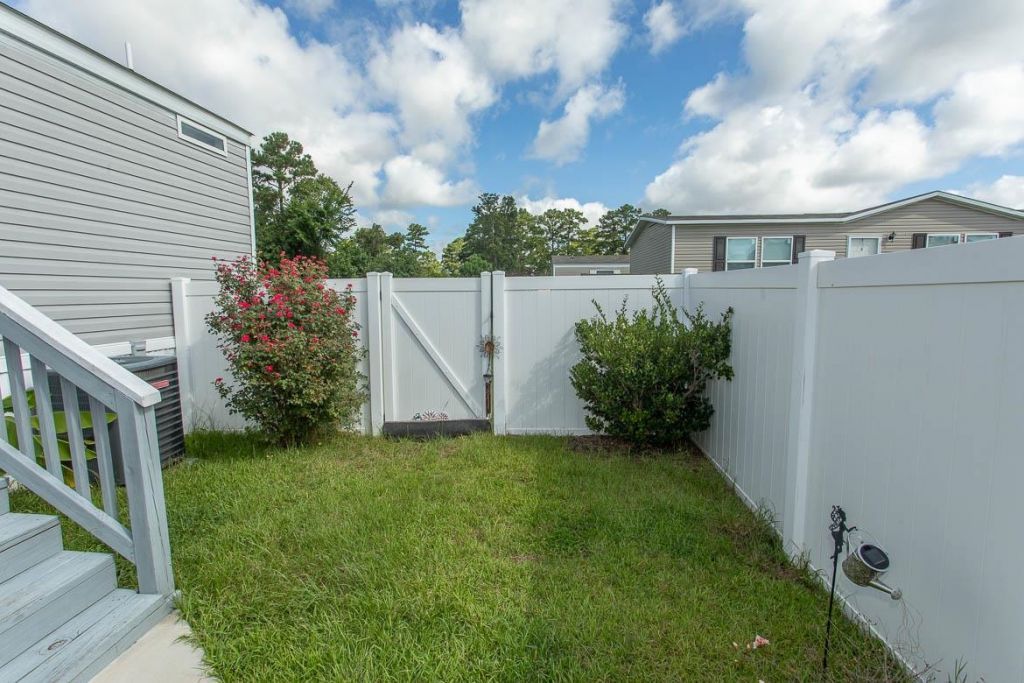 147 Shetland Woods Dr. Photo 9