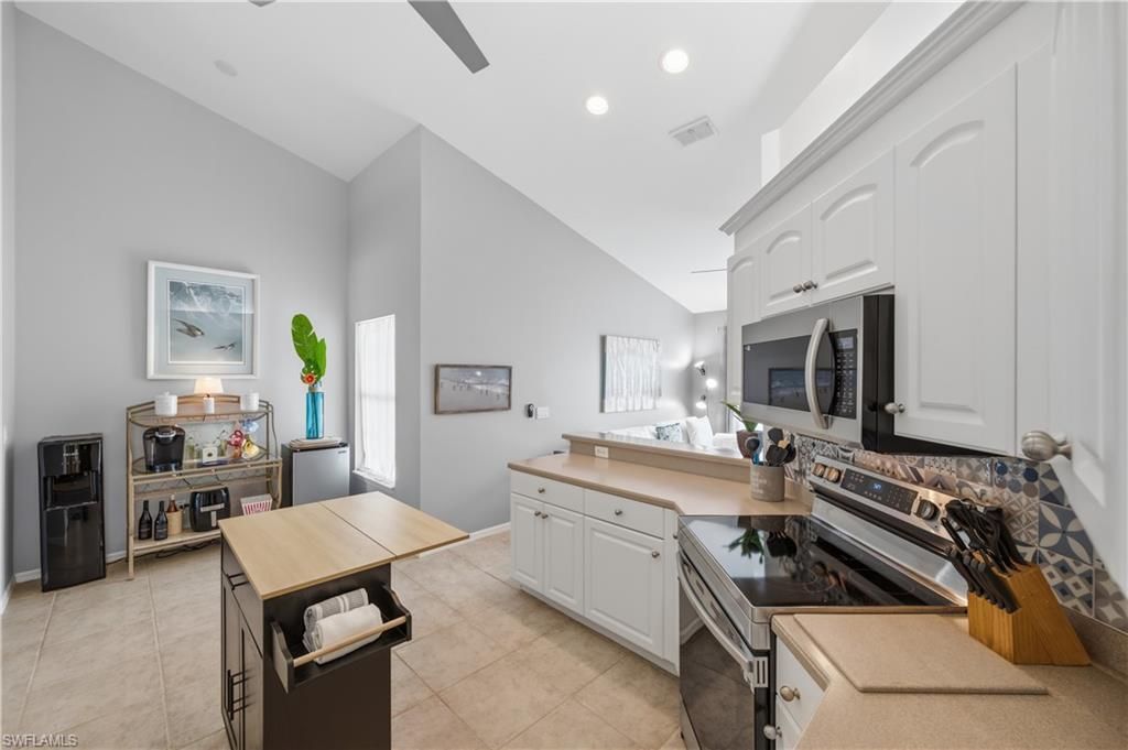 5941 Sand Wedge Ln, Unit 1206, Naples, FL 34110 Photo