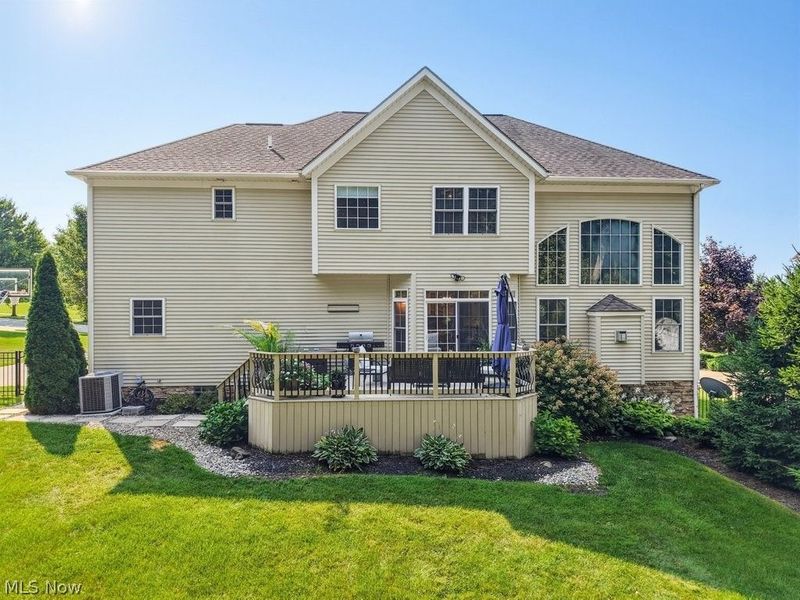 1049 Whispering Woods Drive, Macedonia, OH 44056 Photo 3