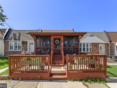 156 ERVIN, MARCUS HOOK, PA 19061