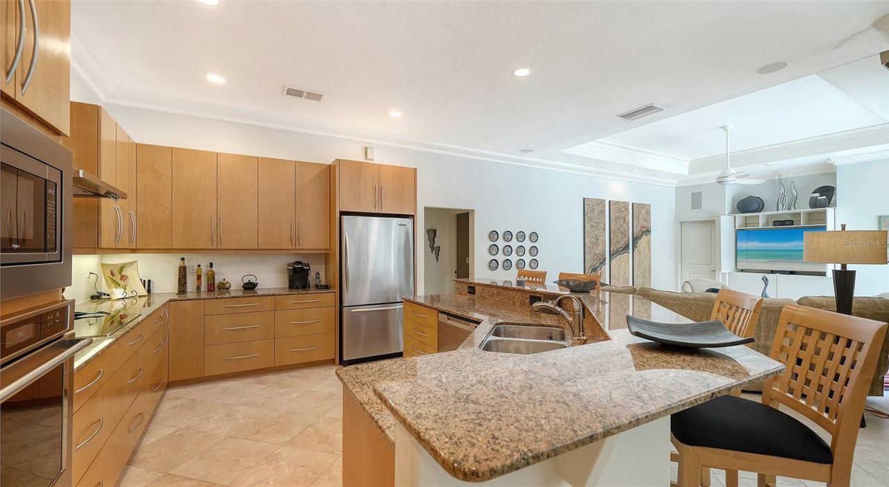 5325 Anthony Lane, Sarasota, FL 34233 Photo