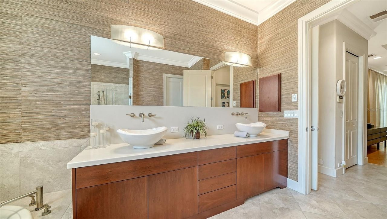 5325 Anthony Lane, Sarasota, FL 34233 Photo