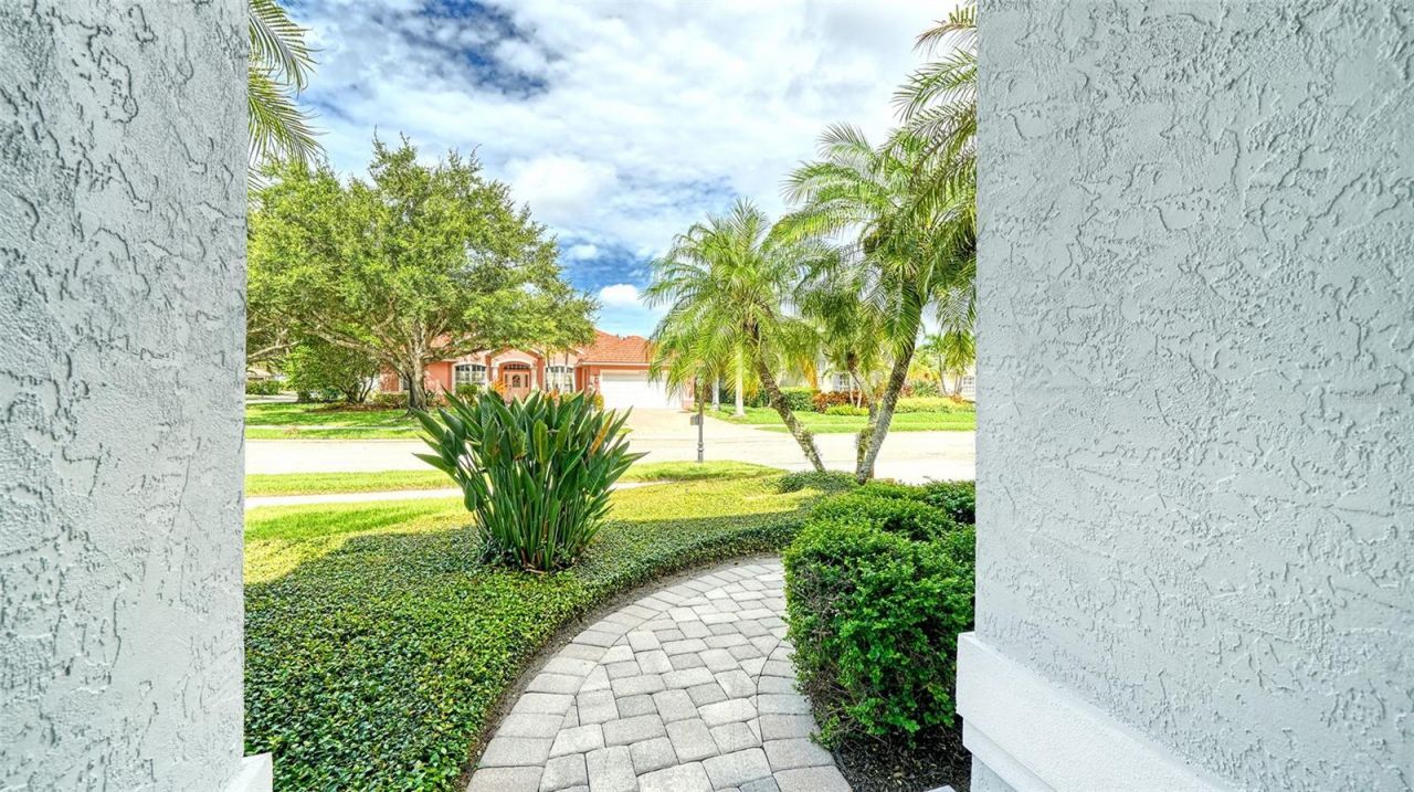 5325 Anthony Lane, Sarasota, FL 34233 Photo