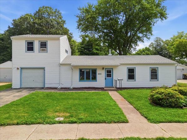 505 S 10th Street , Oregon, IL 61061