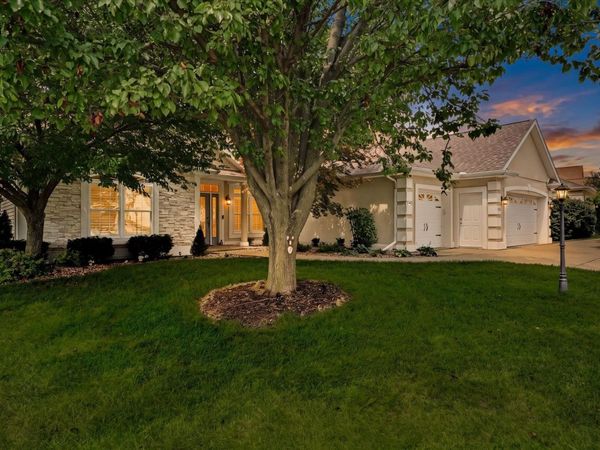 3009 Beringer Circle , Urbana, IL 61802