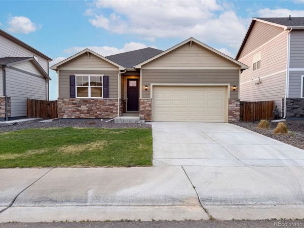 2341 Mountain Sky Drive , Fort Lupton, CO 80621