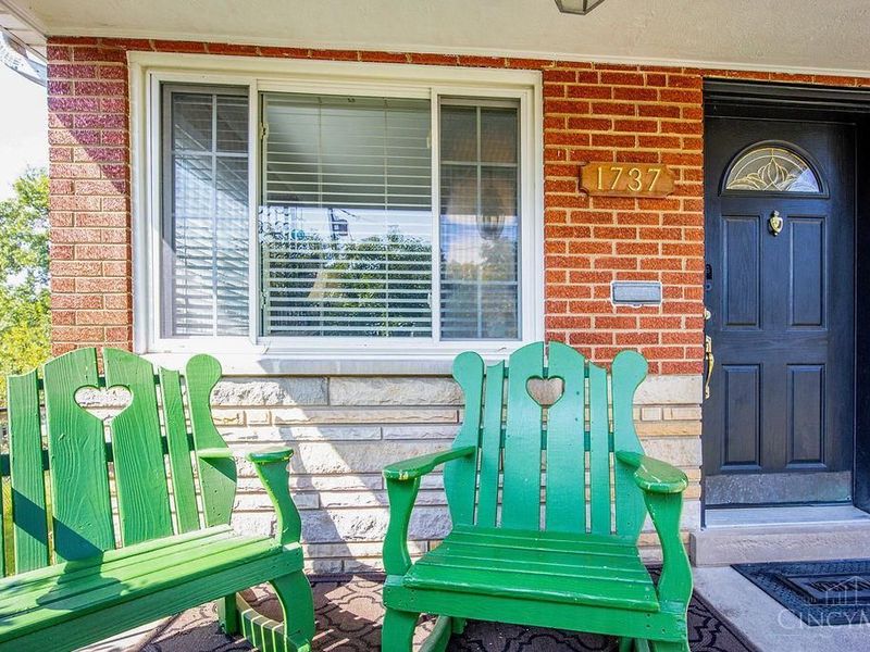 1737 Admiral Court, Cincinnati, OH 45238 Photo 4