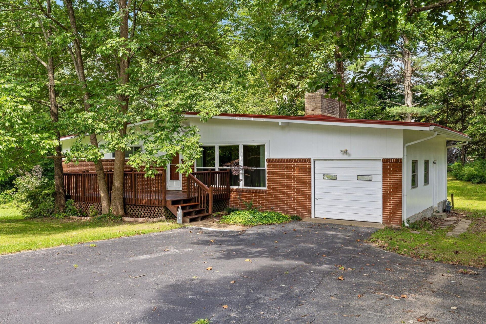 797 Cherokee Lane, Signal Mountain, TN 37377 Main Photo