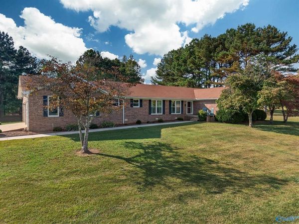 296 Mulberry Rd , Hazel Green, AL 35750