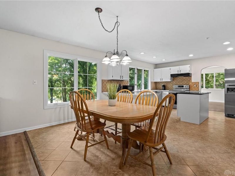 303 E Whipp Road, Washington Township, OH 45459 Photo 20