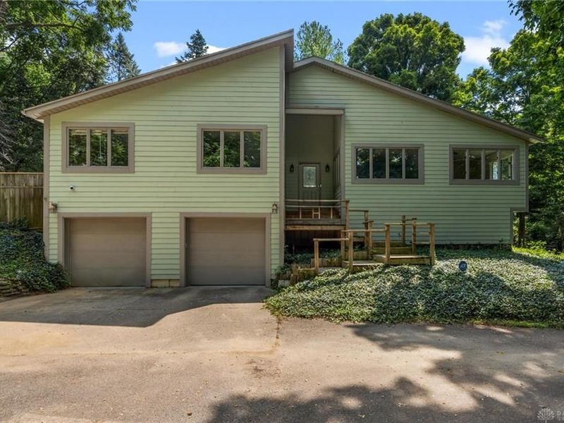 303 E Whipp Road, Washington Township, OH 45459 Photo 3