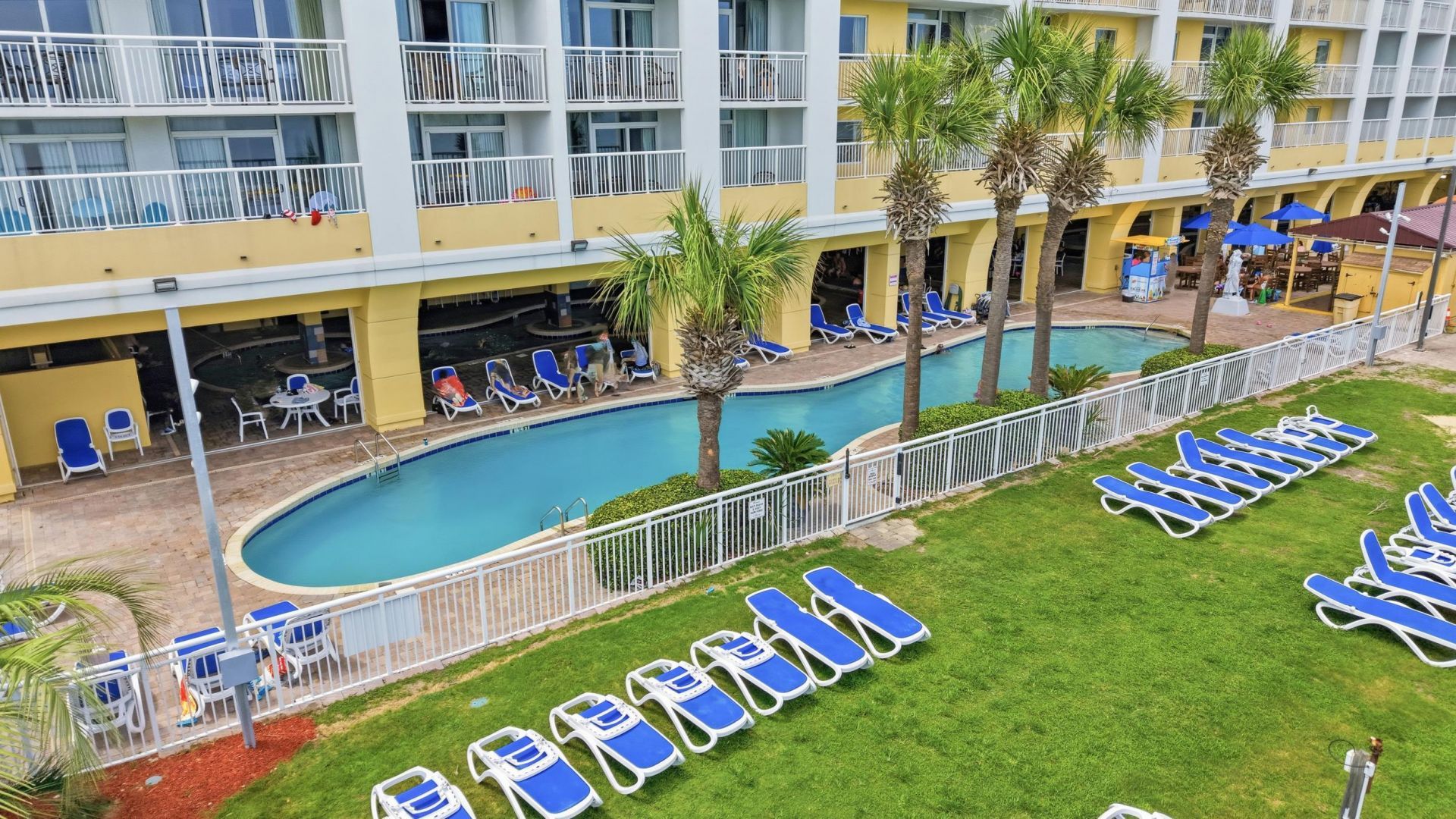 2000 N Ocean Blvd. Photo 21