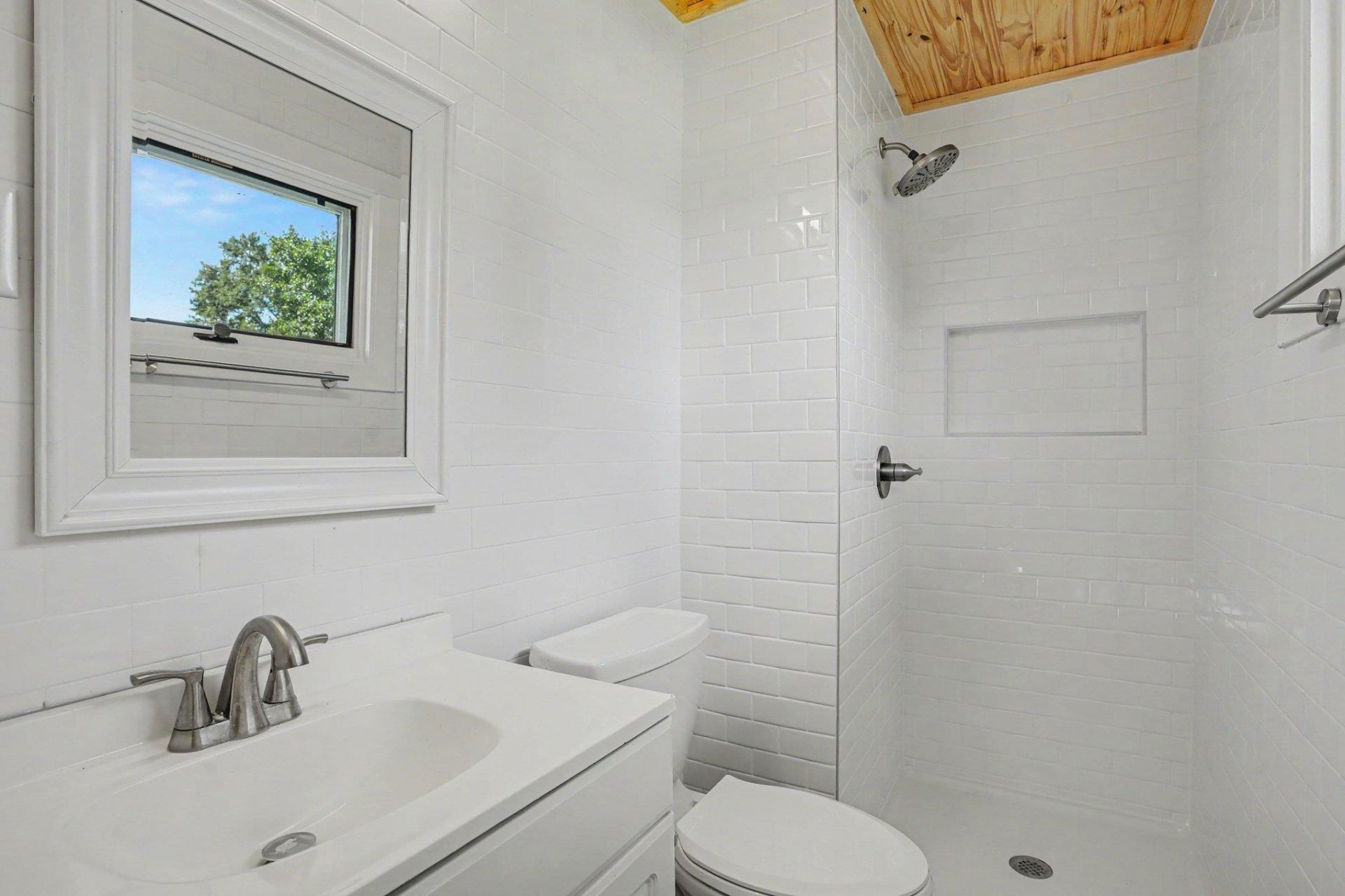 3931 Spruce Dr. Photo 12