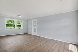 3931 Spruce Dr. photo 4