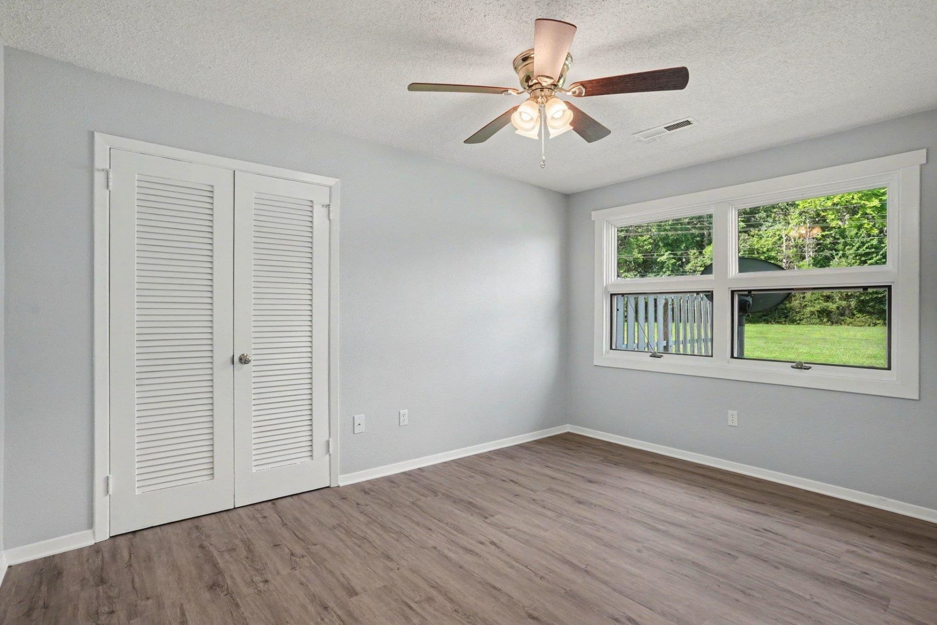 3931 Spruce Dr. Photo 9
