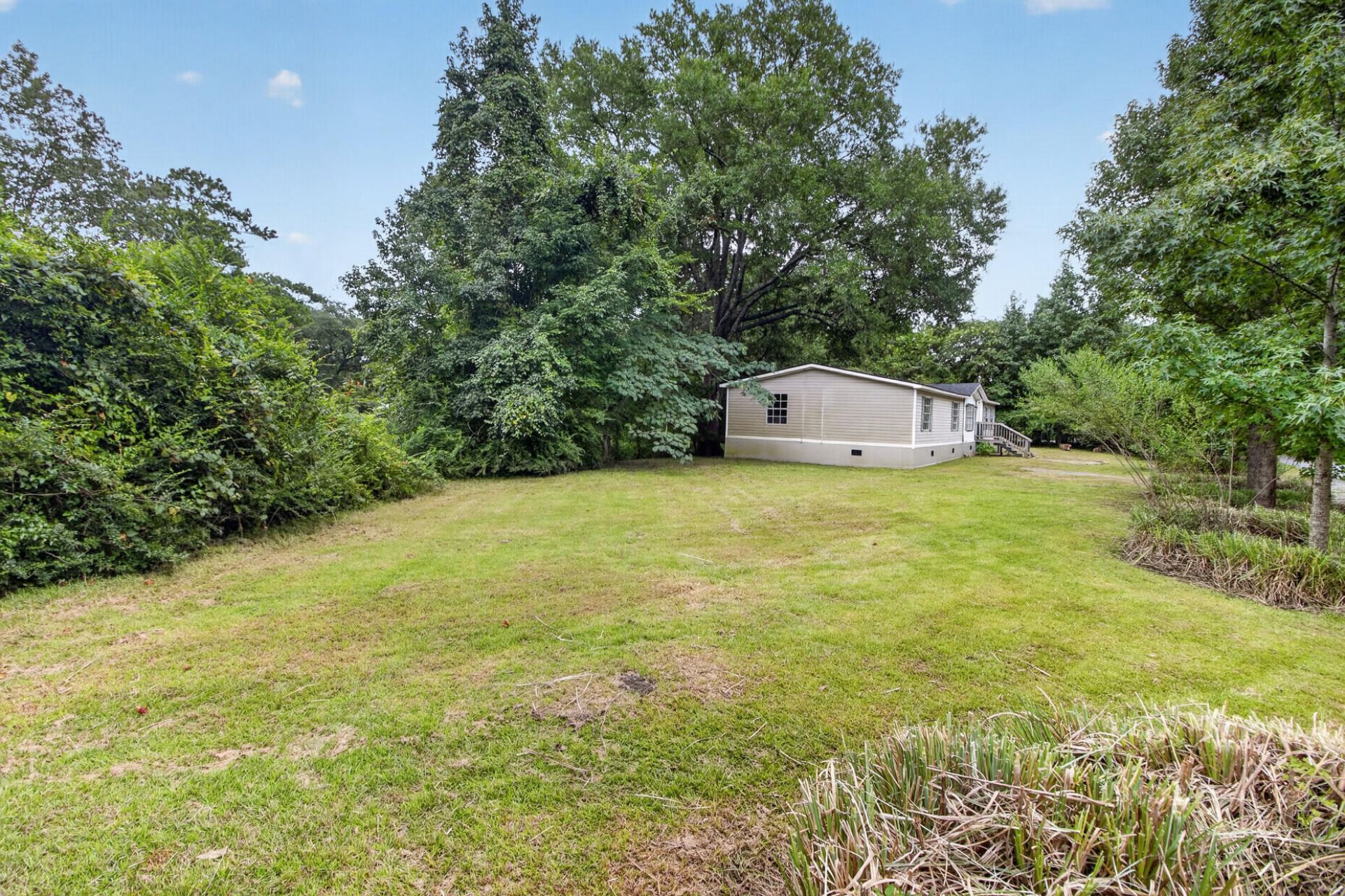 106 Keyes Lane Photo 32