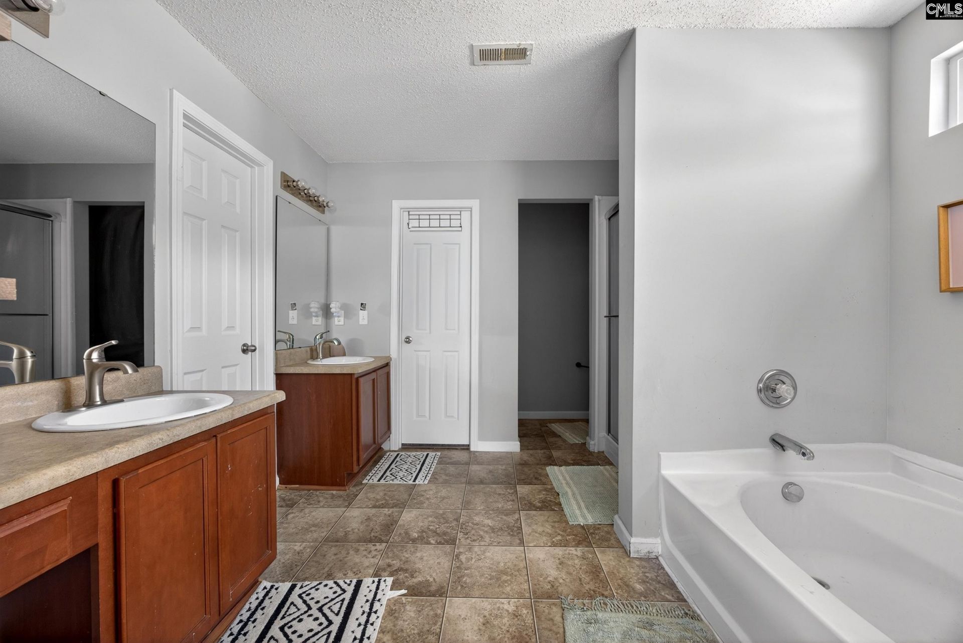 554 Wilkinson Lane  Photo 26