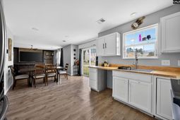 554 Wilkinson Lane  photo 4