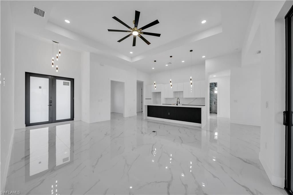695 Whitmore Loop , Lehigh Acres, FL 33972 Photo