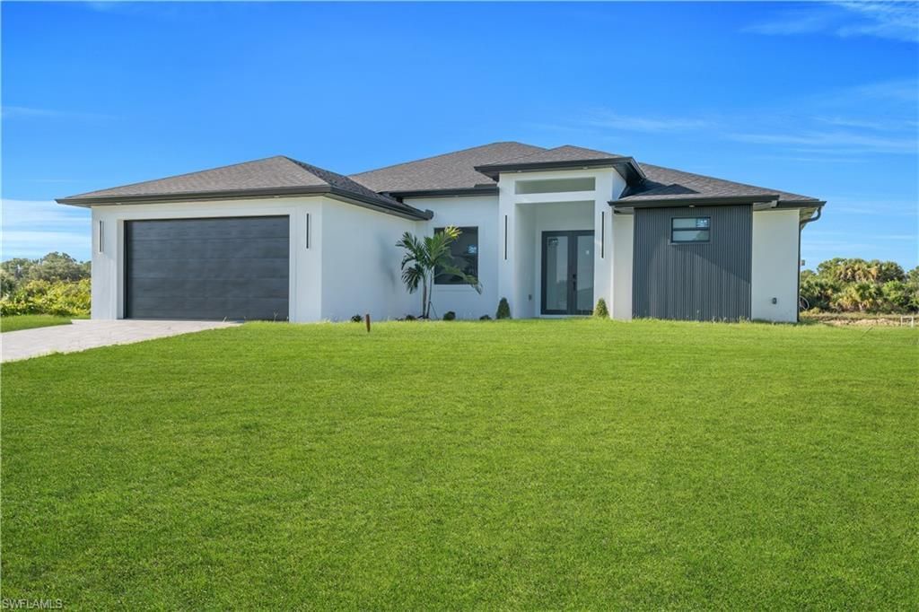 695 Whitmore Loop , Lehigh Acres, FL 33972 Photo