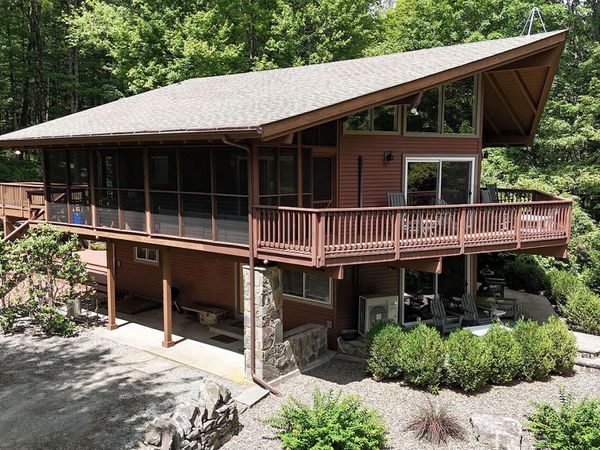 361 Stalker Road, Equinunk, PA 18417
