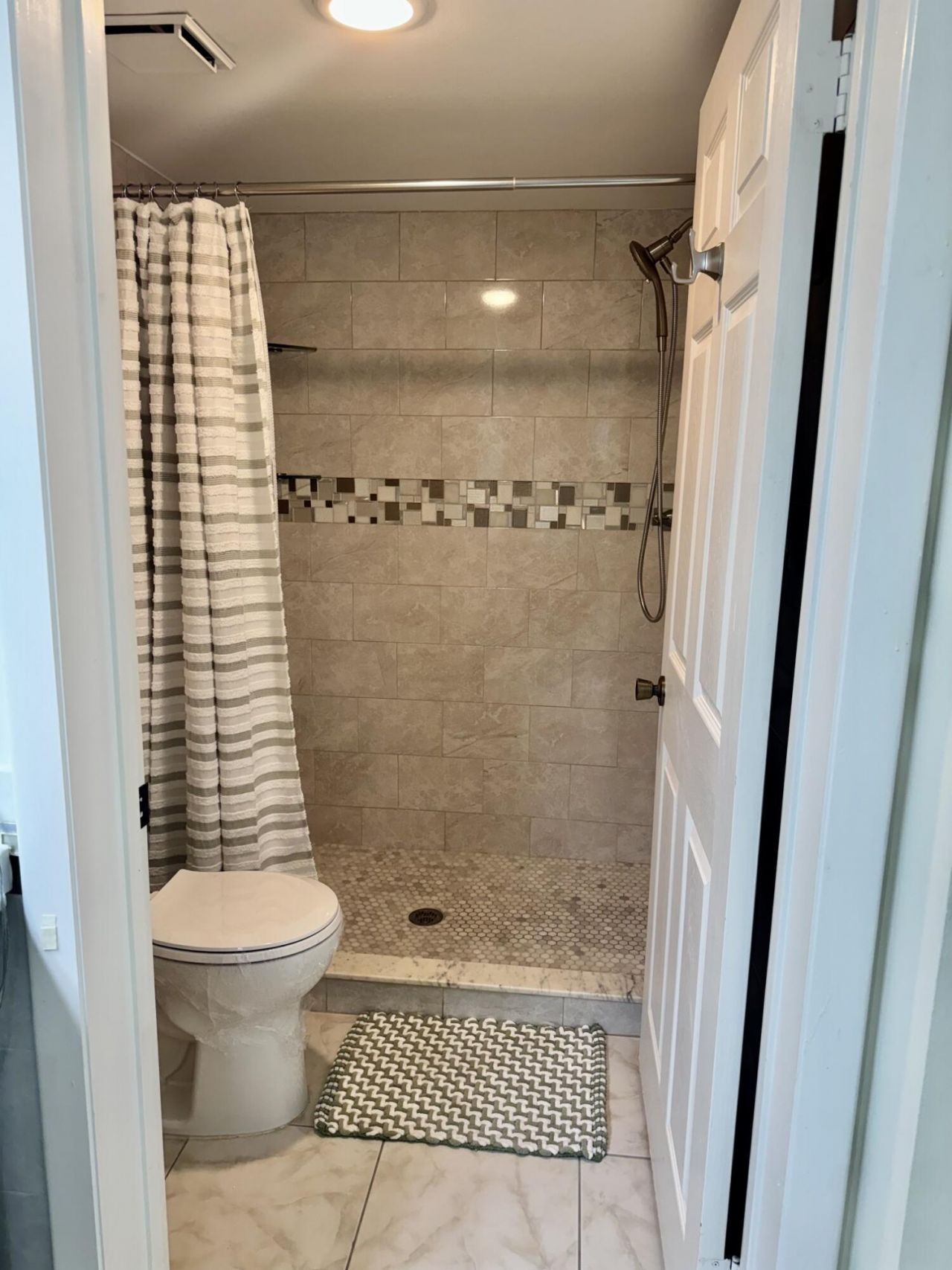901 Pinecrest Circle, Unit B, Jupiter, FL 33458 Photo