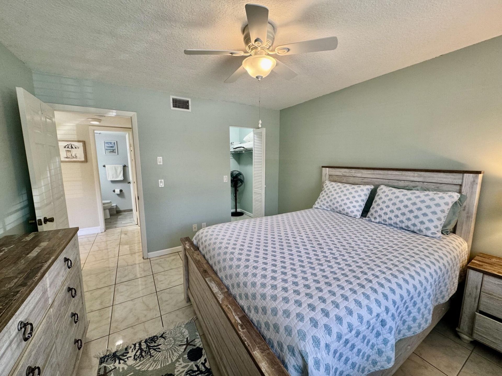 901 Pinecrest Circle, Unit B, Jupiter, FL 33458 Photo